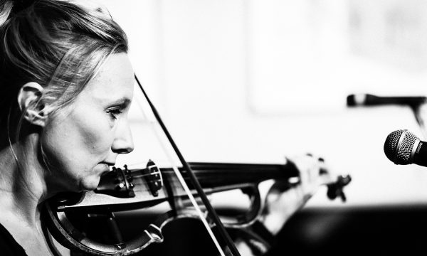 Susanna_Keye_Violine_Foto_Frederik_Görges